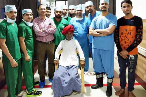 छोटी आंत से मूत्राशय का पुर्ननिर्माण कर किया कैंसर का सफल इलाज